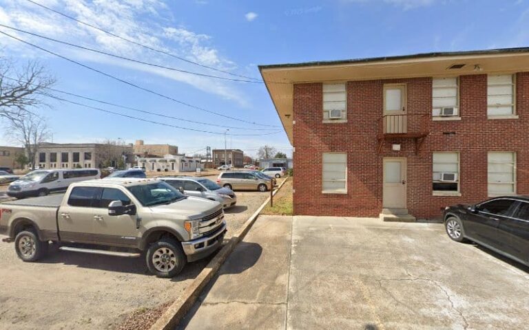 305561 marshall law firm 768x480