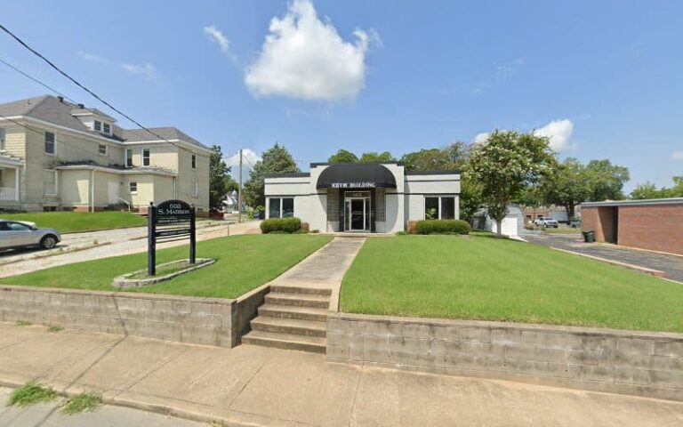 305563 marshall law firm plc 768x480