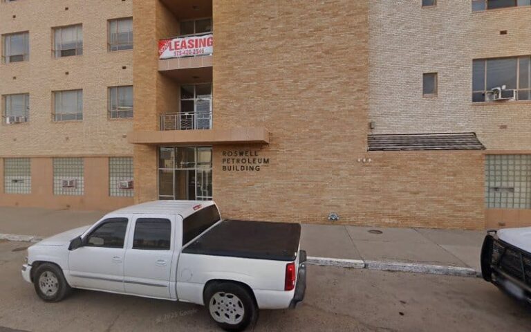 306469 martinez ernesto b 768x480