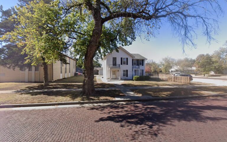 307279 mason velasquez 768x480