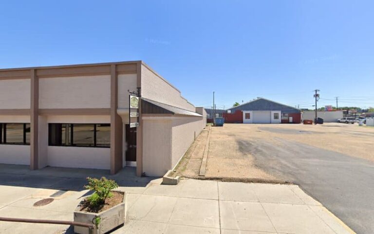 307967 matt michael v 768x480