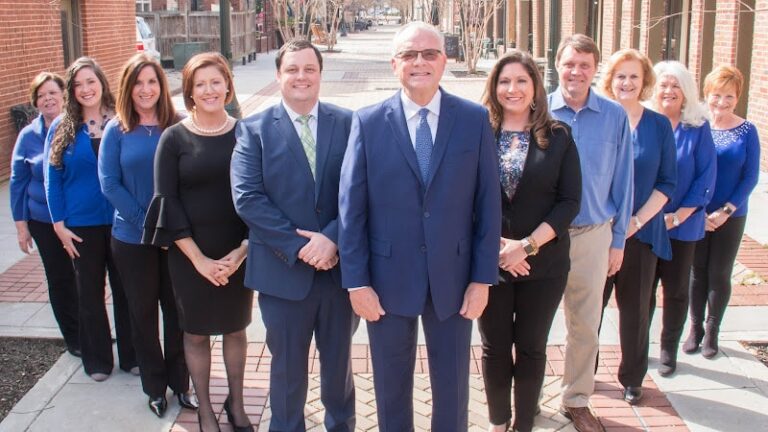 309270 maxwell law firm 768x432