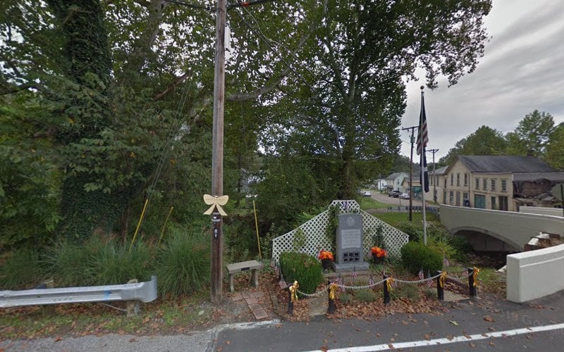 309554 maynard war memorial