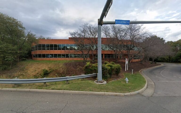 309758 mc adams robert 768x480