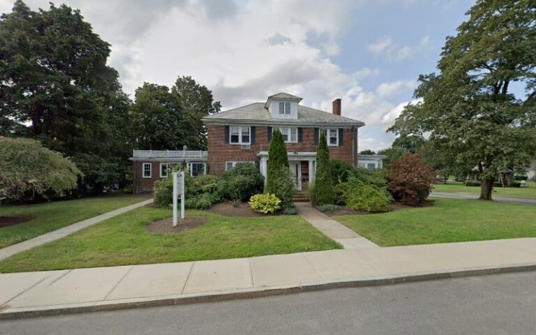 309887 mc carter law office 768x480