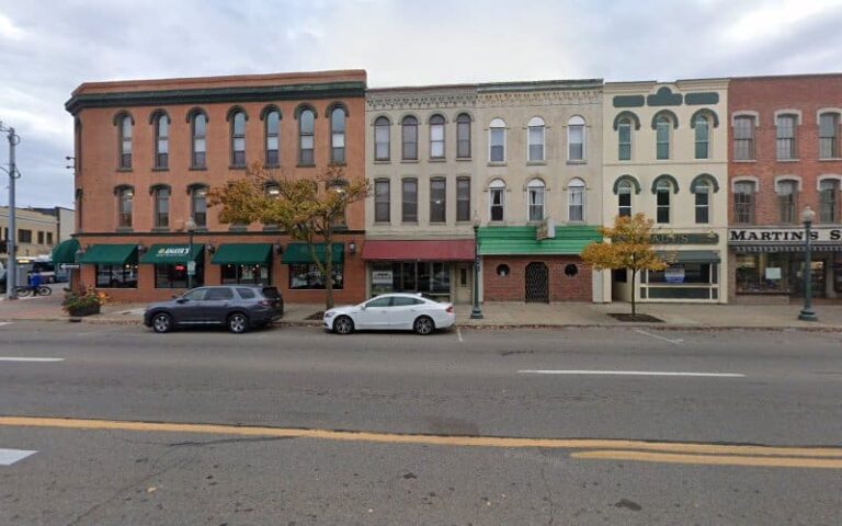 310038 mc cormick jr e j 768x480