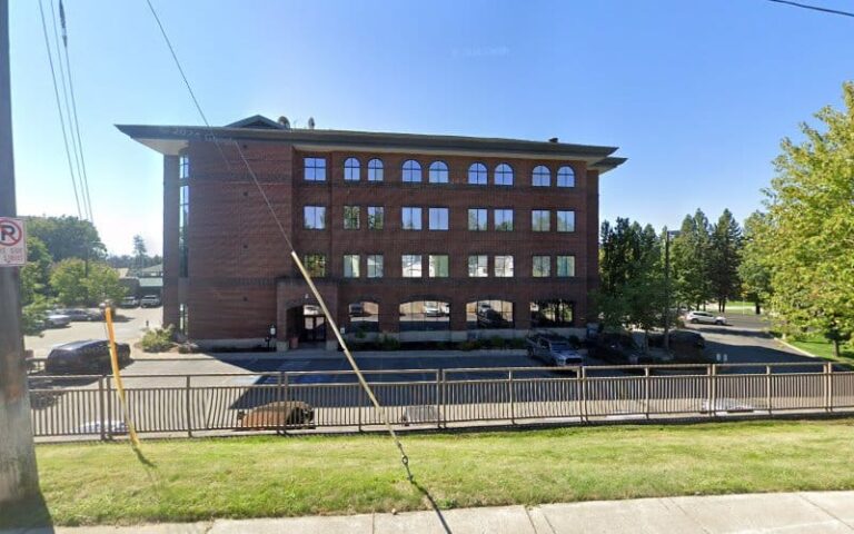 310093 mc crea stephen b 768x480