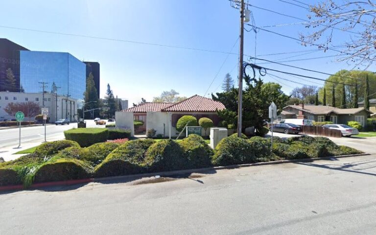 310273 mc elmurry nelson attorney 768x480