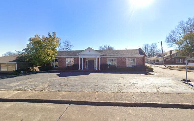 310725 mc millan mc corkle curry 768x480