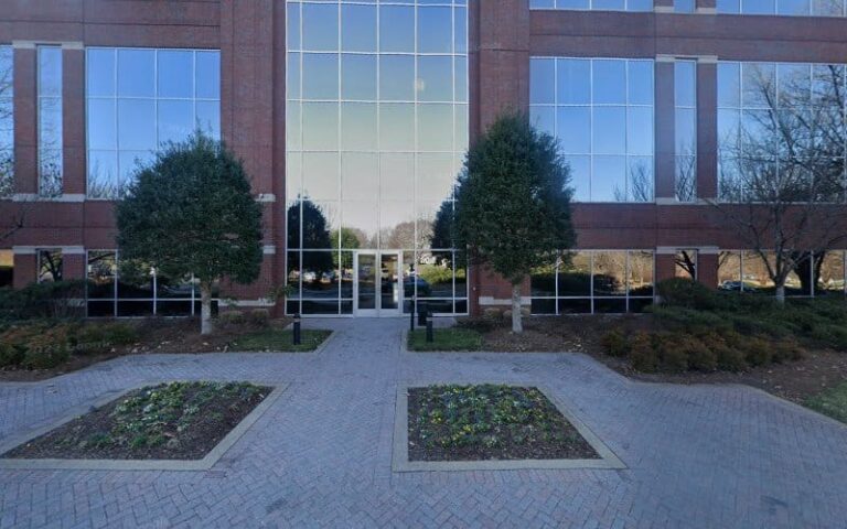 313565 mcmichael gray pc 768x480