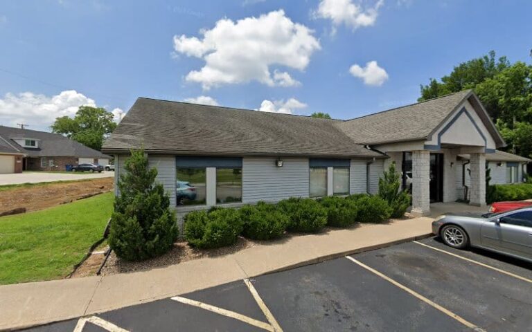 314474 meek coleman 768x480