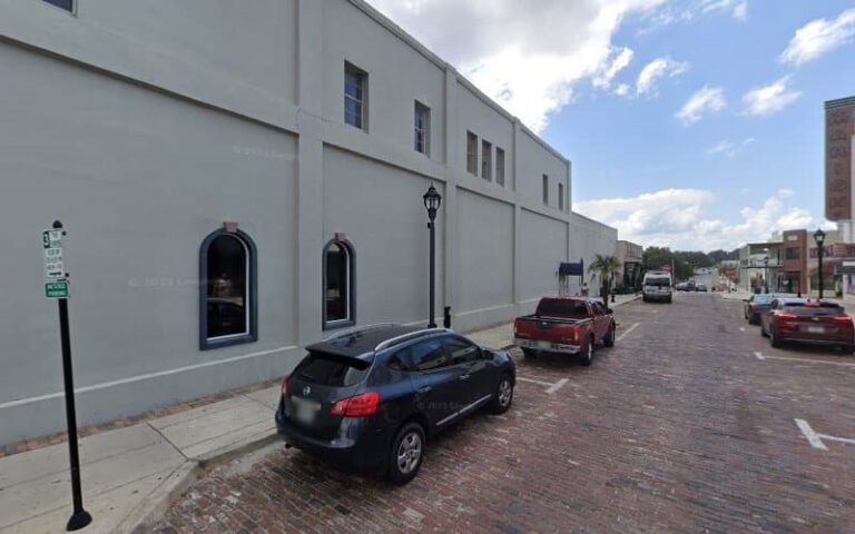 316028 merriam lauren e 768x480