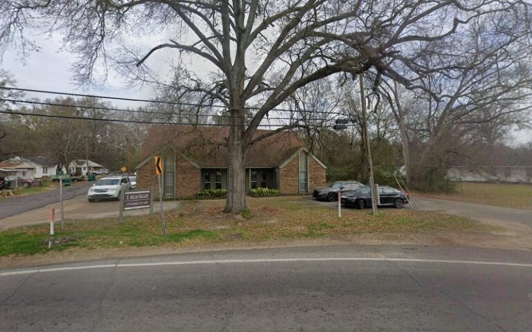 317086 micah hoggatt attorney 768x480