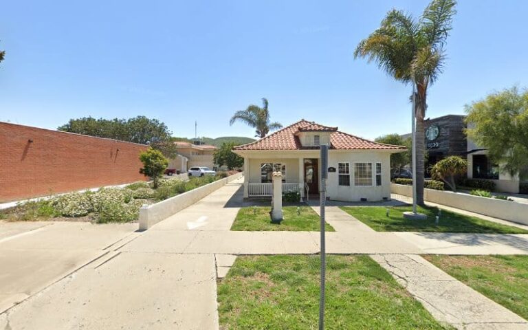 317375 michael b clayton 768x480