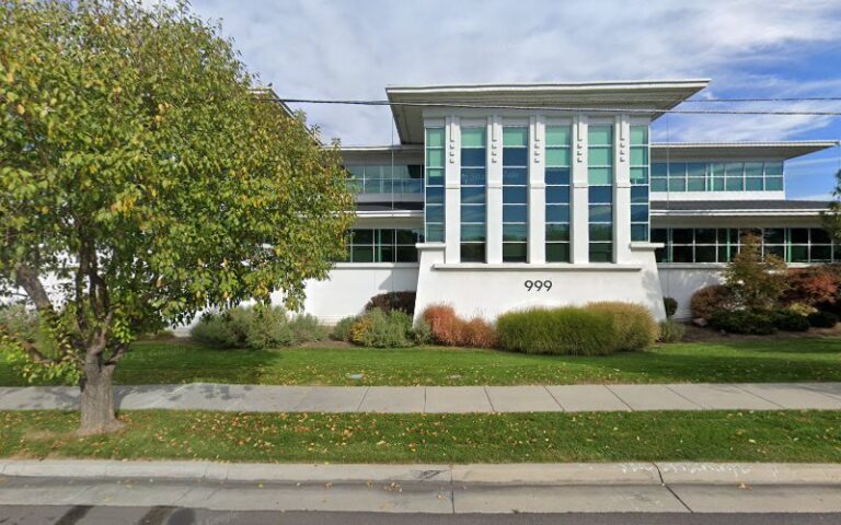 317757 michael d. lichfield 768x480