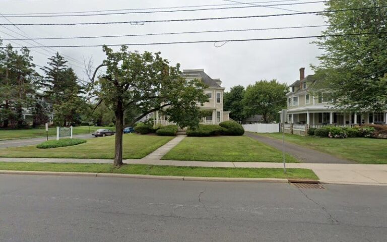 317880 michael e rodgers law office 768x480