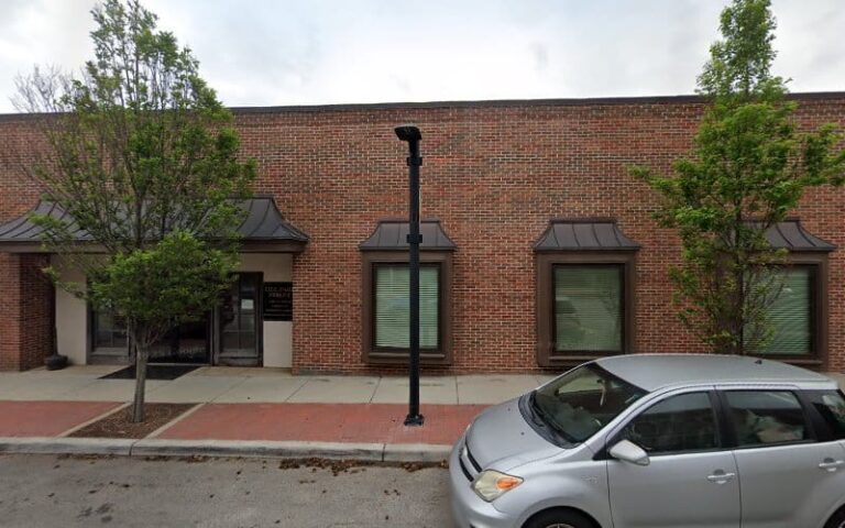 319192 michael page law firm 768x480