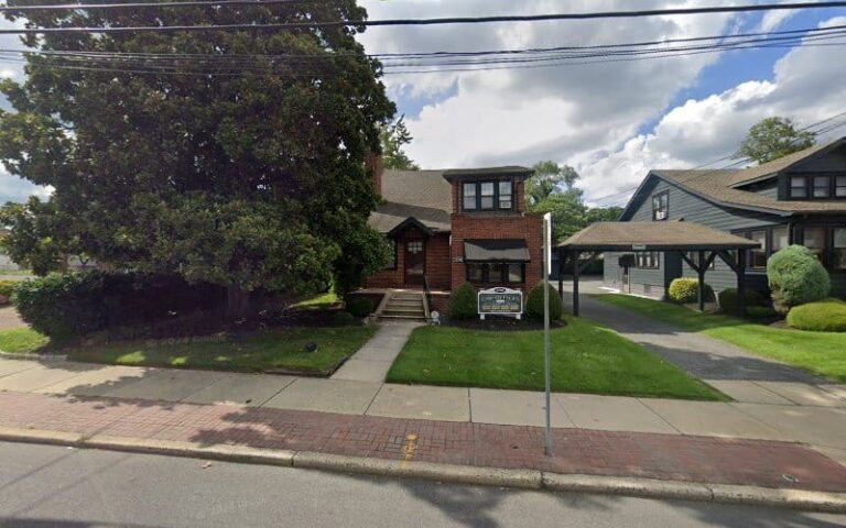 319564 michael sussen esquire 768x480