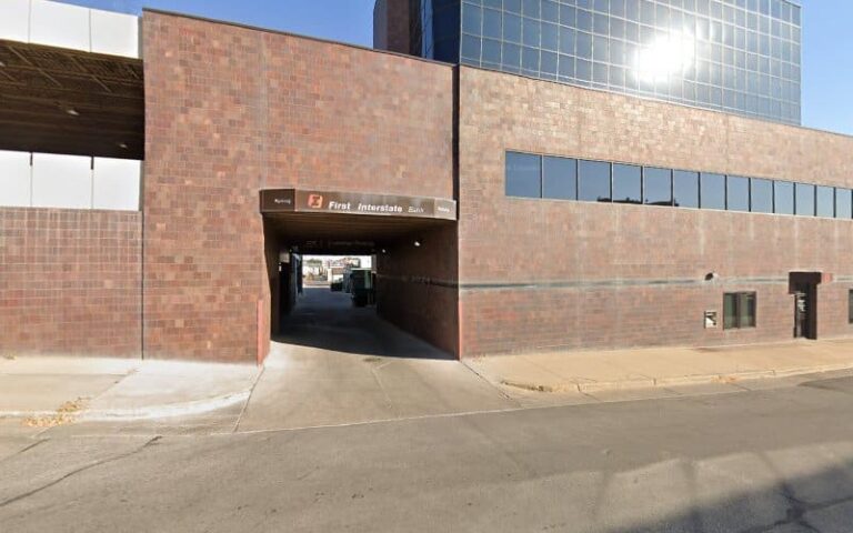319855 michaels michaels 768x480