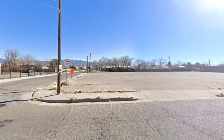 320383 mickis social security services 768x480