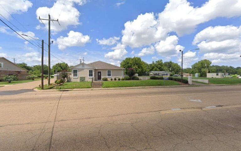 320555 mid town law office p.a 768x480