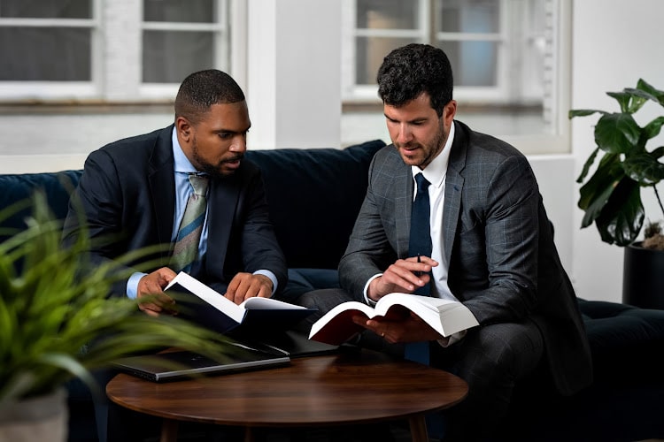 320569 midwest injury lawyers