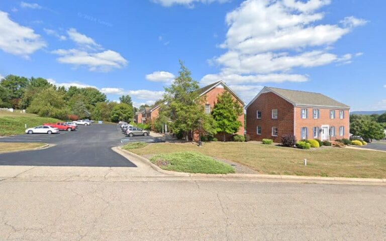 320679 mika frank a 768x480