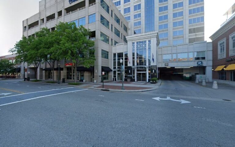 320766 mike kelly 768x480