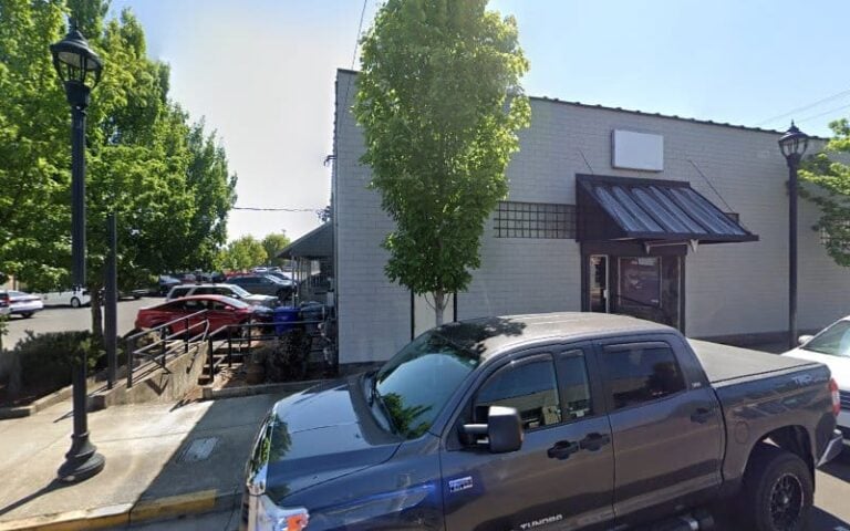 320892 mikkelsen d craig 768x480