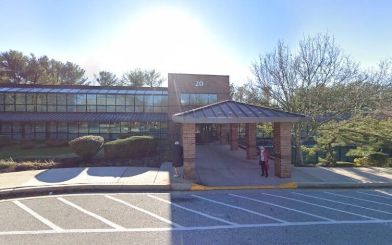 321119 miliman mandy 768x480