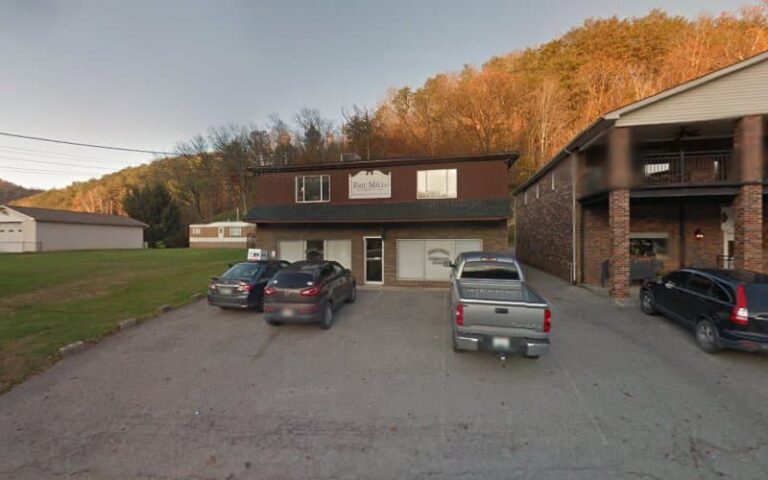 322084 mills eric 768x480