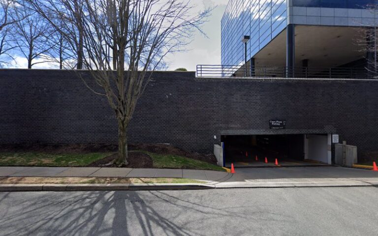 322502 minks christopher 768x480