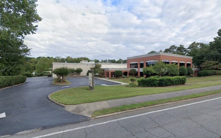 322584 minor bell neal poag judy l 768x480