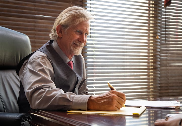 322985 mitch howie attorney at law