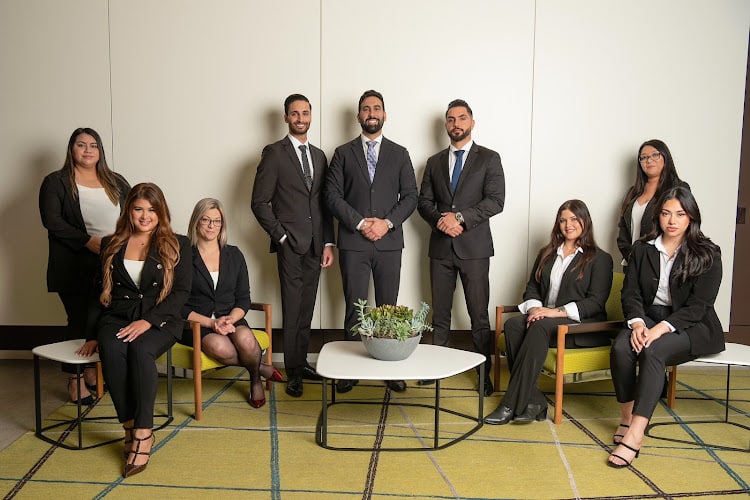 323880 moet law group