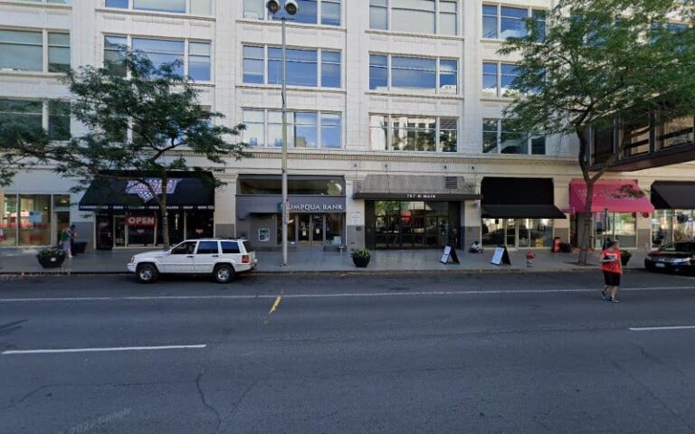 324390 monge associates injury and accident attorneys 768x480