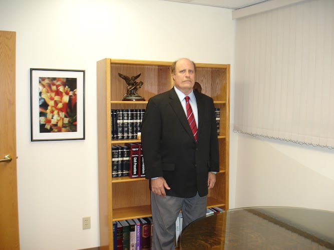 324632 montag law office lincoln