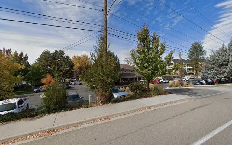 325049 moody brown law 768x480