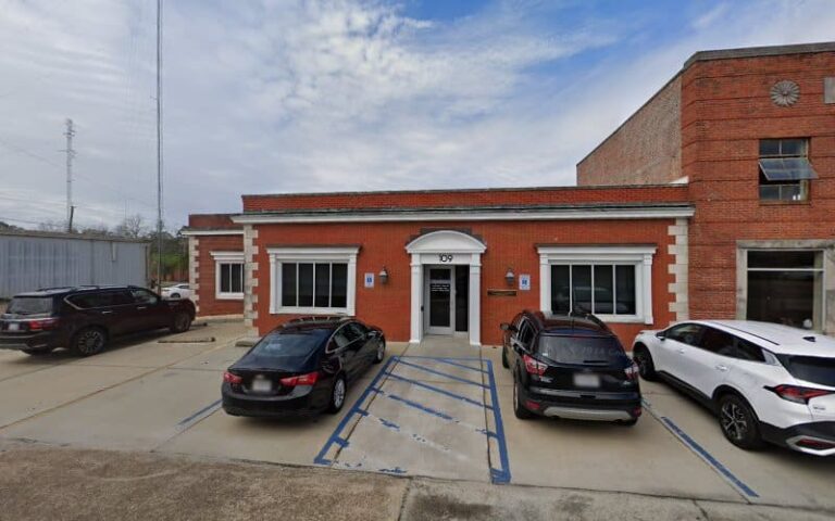 325058 moody julie s 768x480