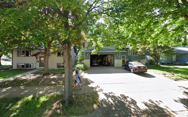 325132 mooney law office