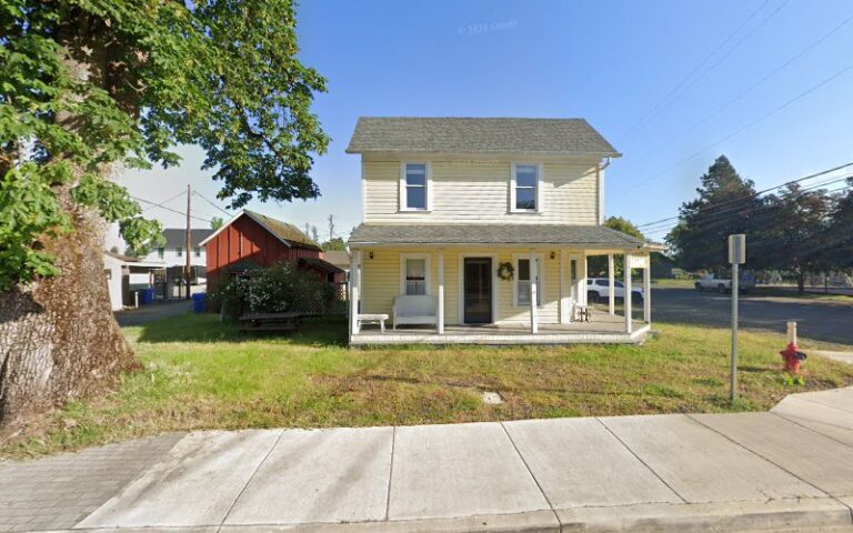 325170 moore associates 768x480