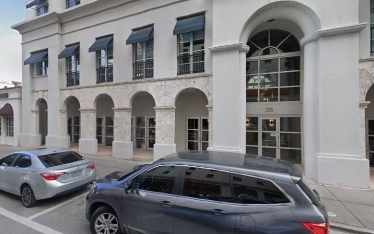 325184 moore co. p.a 768x480