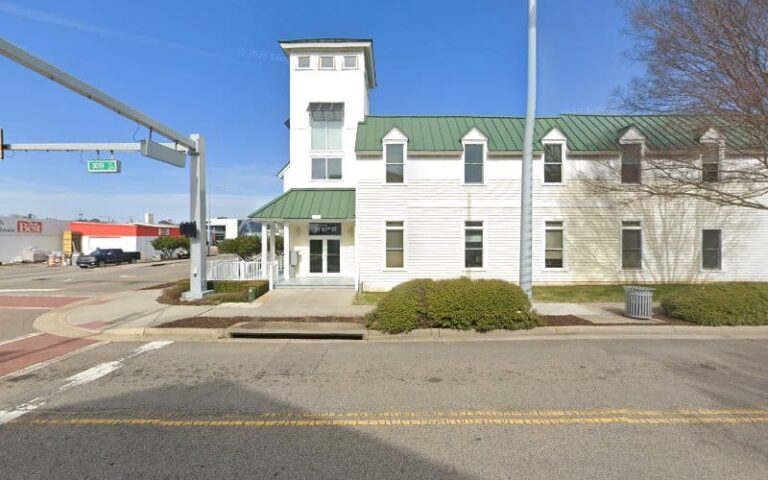 325731 morecock robert g 768x480