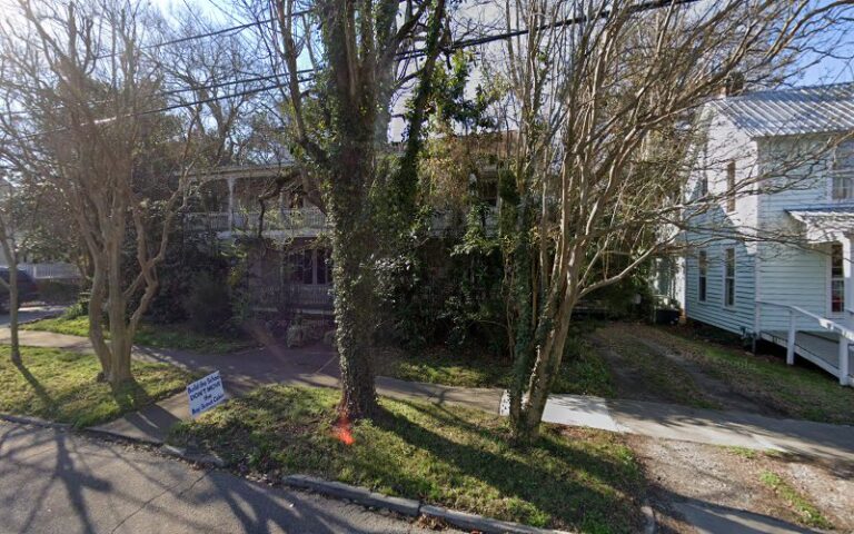 325733 morehead john 768x480