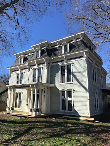 325839 moretz law group p.a