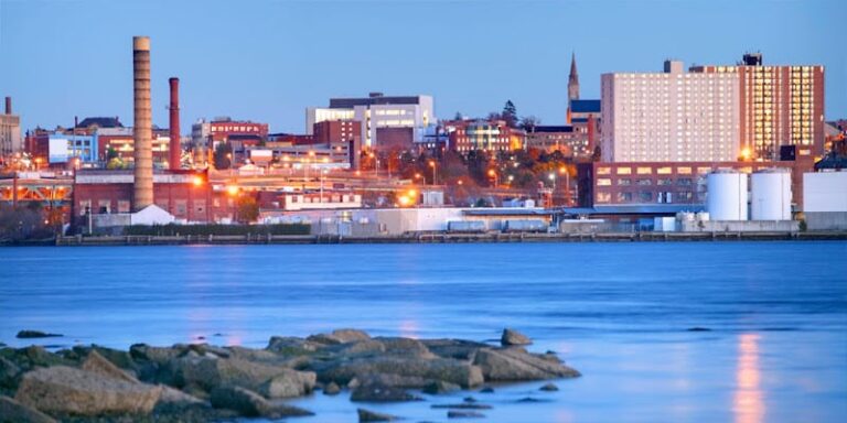 326989 morrison mahoney llp 768x384