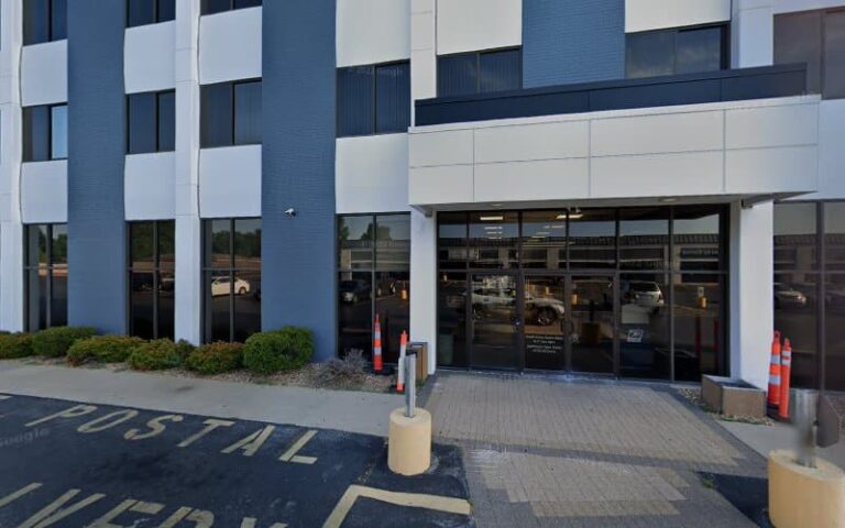 327003 morrison webster carlton 768x480