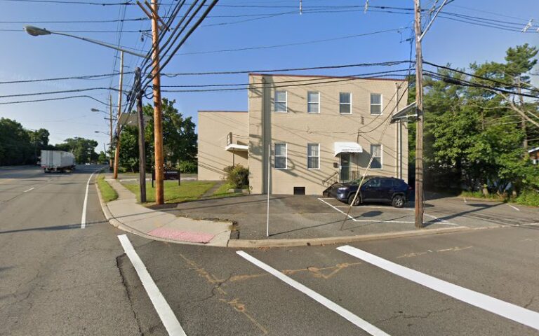 327028 morrissey bruce 768x480