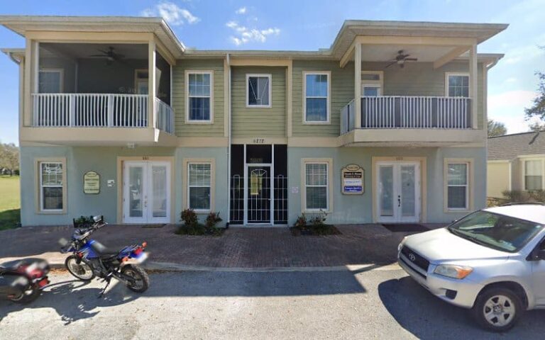 327304 moses dennis s 768x480