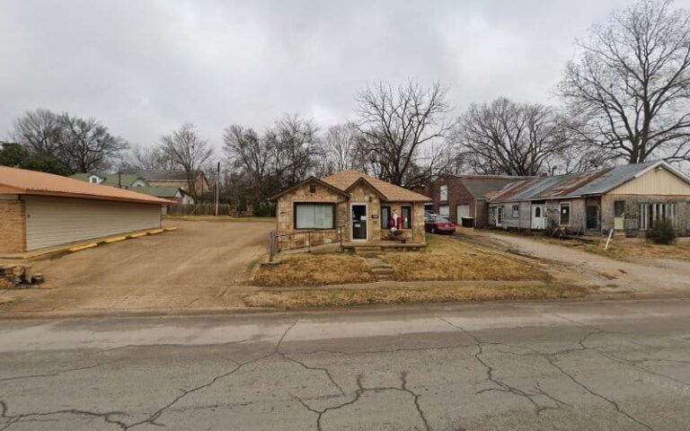 327772 moutrie beth l 768x480